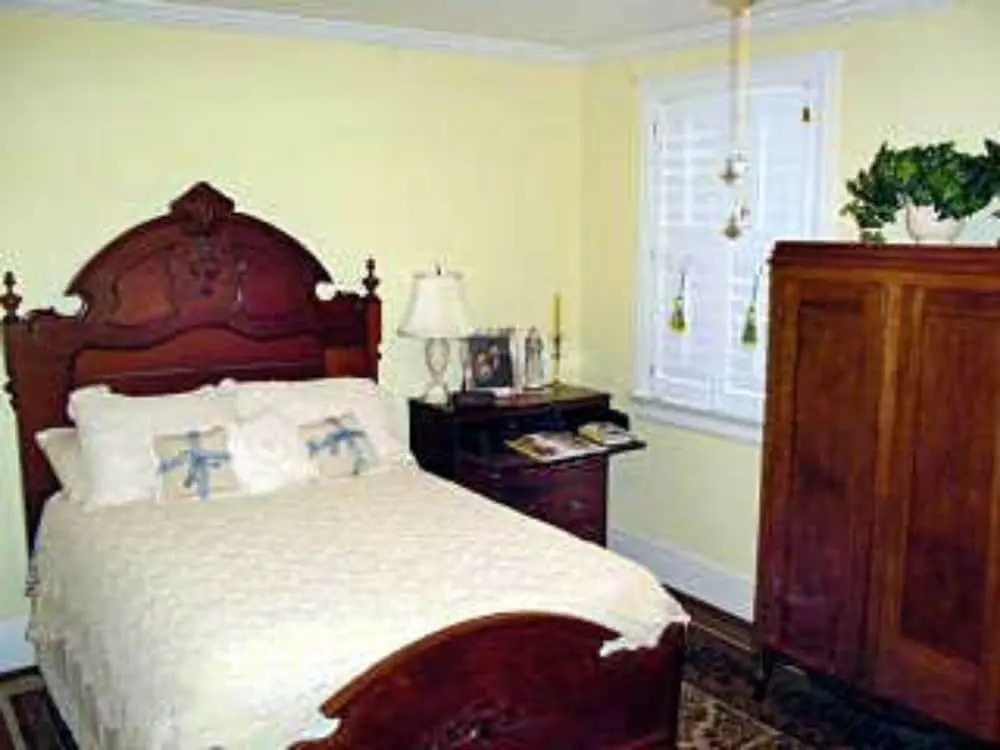 Fuquay Mineral Spring Inn & Garden