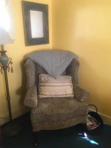 Glass Magnolia Bed & Breakfast