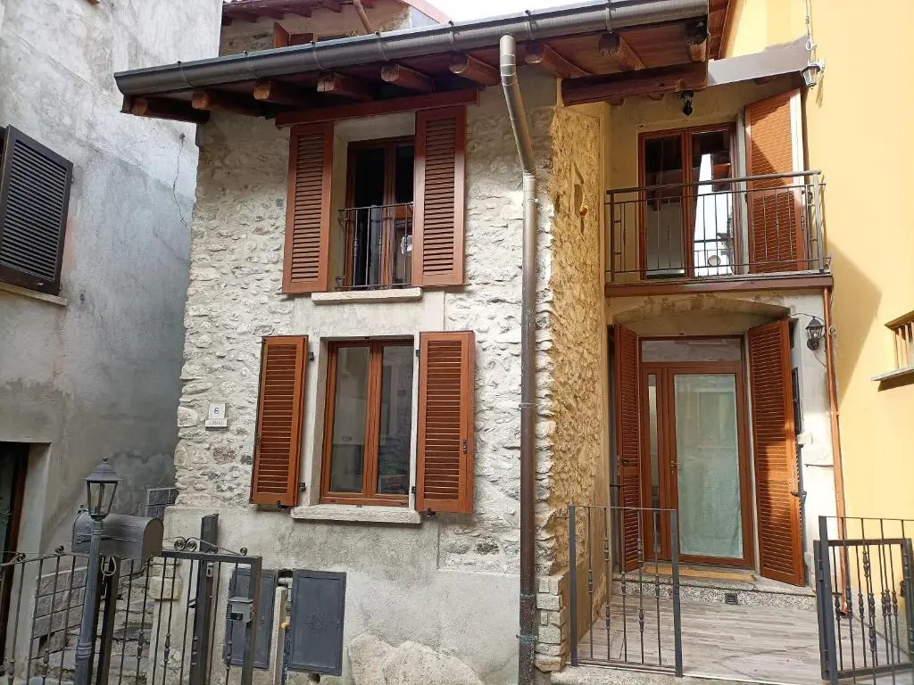 Pozzo 6