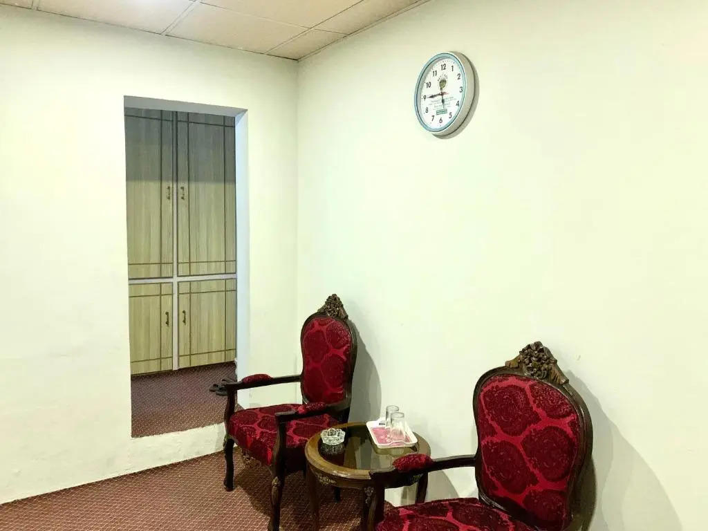 Naveed Tourist Inn