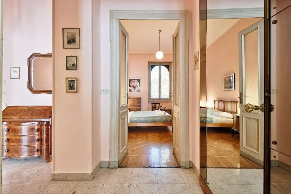 Roomy Flat Turin Crocetta