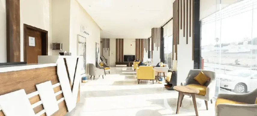 The Palace Hotel Suites 9