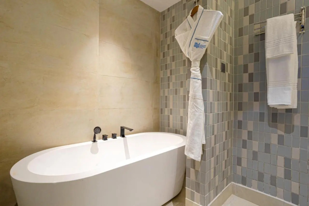Ewaa Express Hotel - Al Jouf