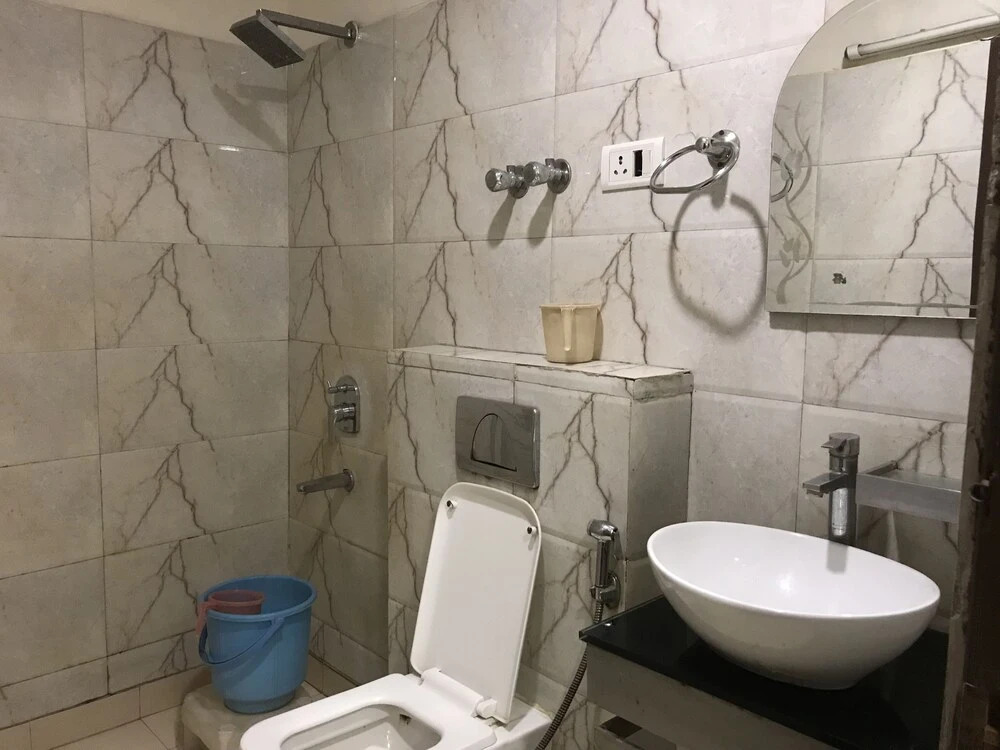 Hotel Delhi Continental