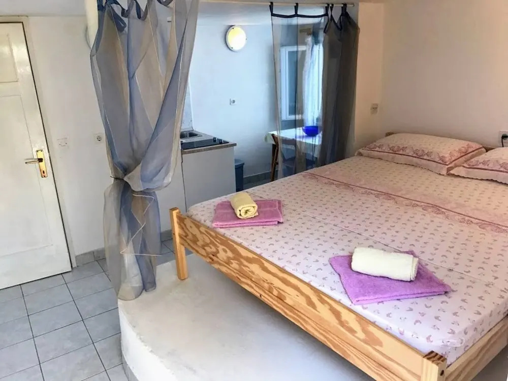 Ribareva Kuca 18 M Od Plaze Studio Apartman Za 2