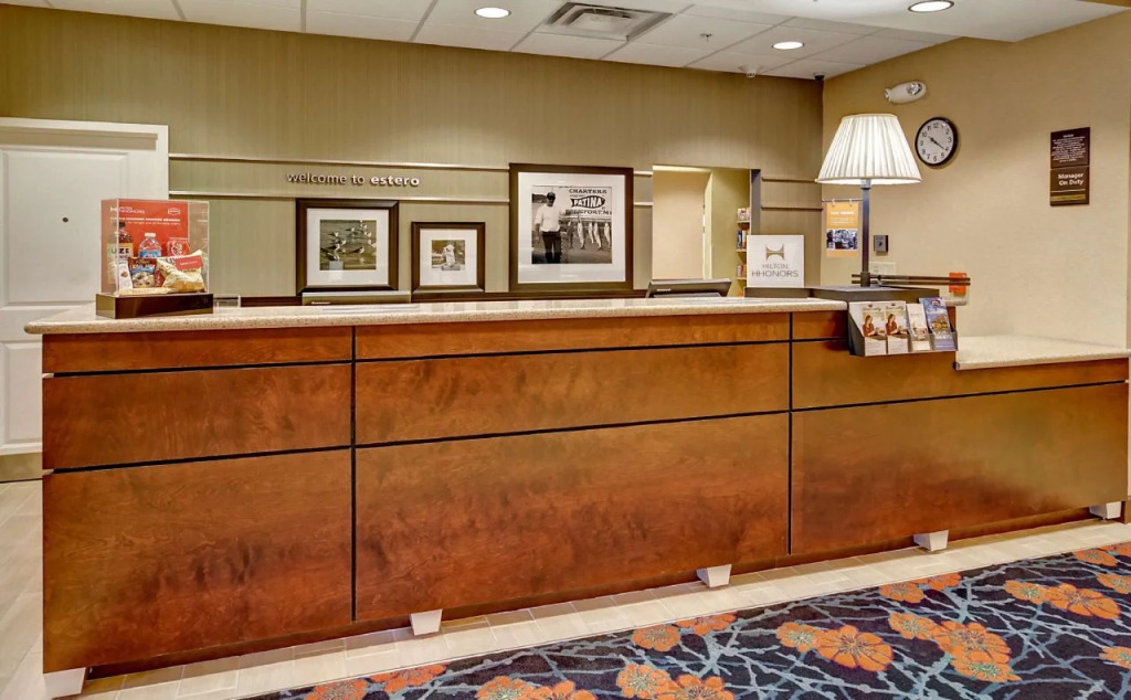 Hampton Inn & Suites Fort Myers Estero