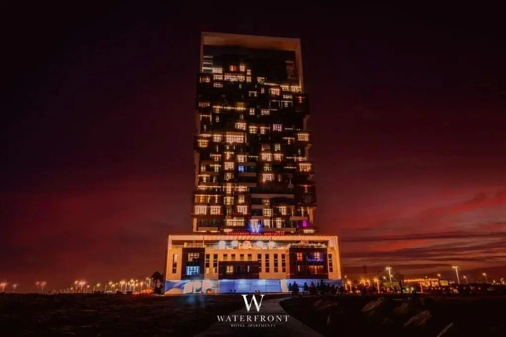 Отель Waterfront Hotel & Apartment Lusail Doha