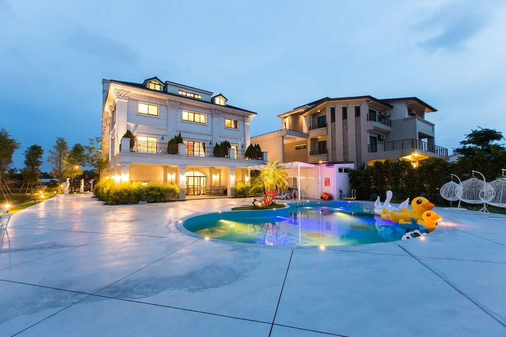 Vivaldi House