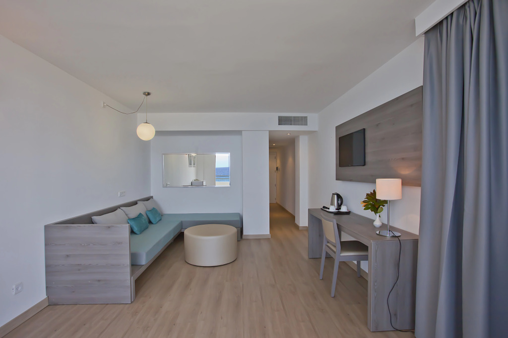 Aparthotel Playa Dorada