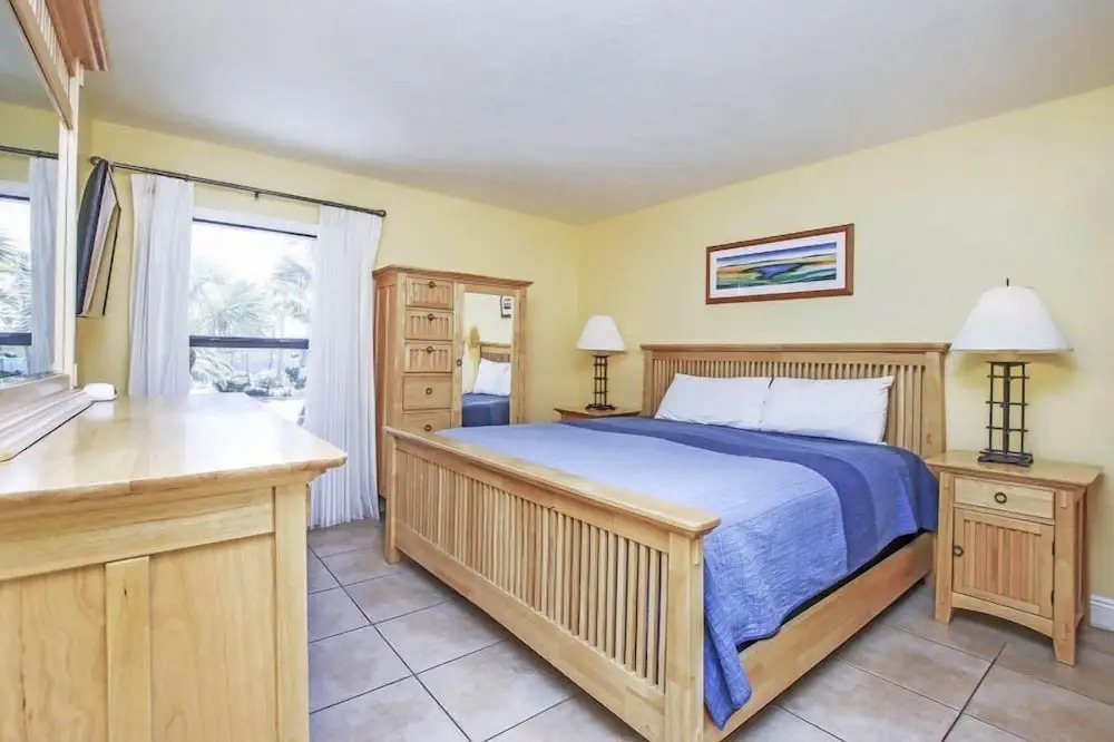 South Seas Beach Villa 2001