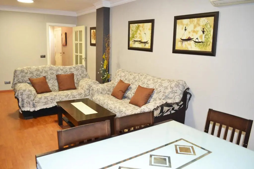 Apartamento acogedor, excelente ubicación, 10 min centro