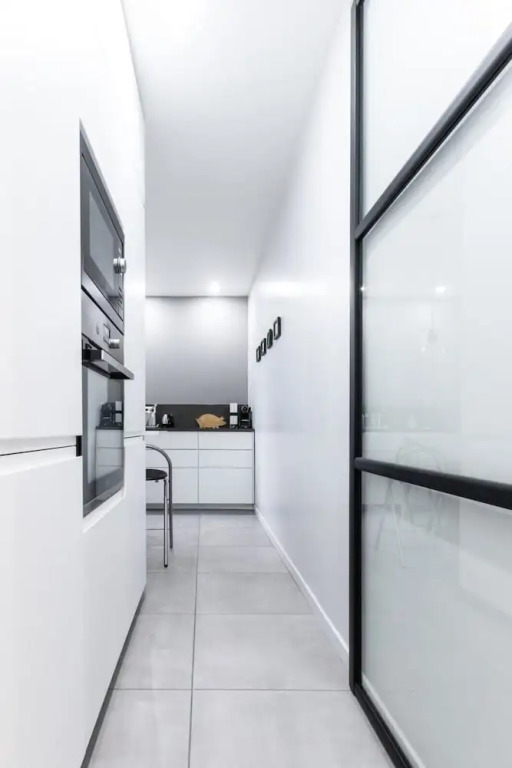 Nice Cozy Apartment on the Slopes of Montmartre