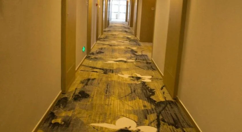 Lige Holiday Hotel