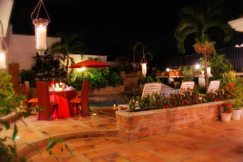 Serenity Suites Casa Boutique