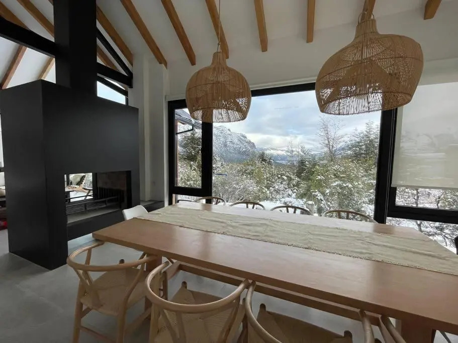 Imponente casa en Arelauquen Golf & Country Club