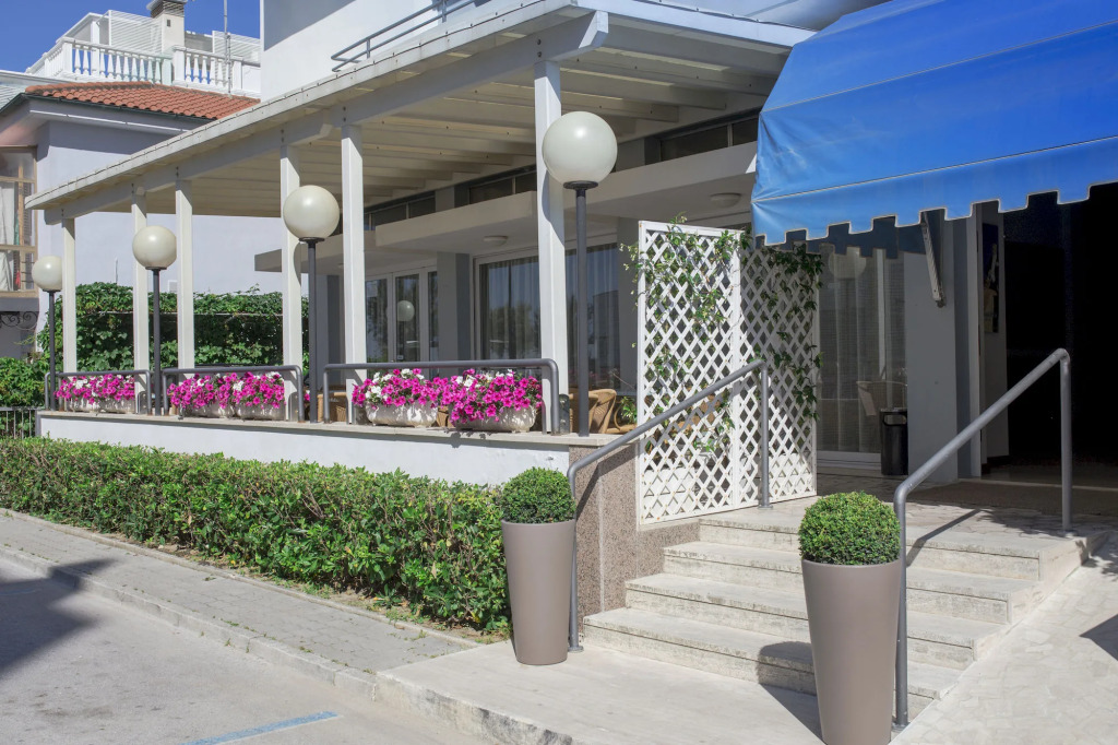 Hotel Paradiso