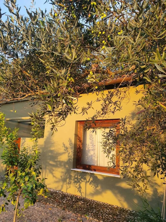 Unique Countryside Loft Room, Near Naples