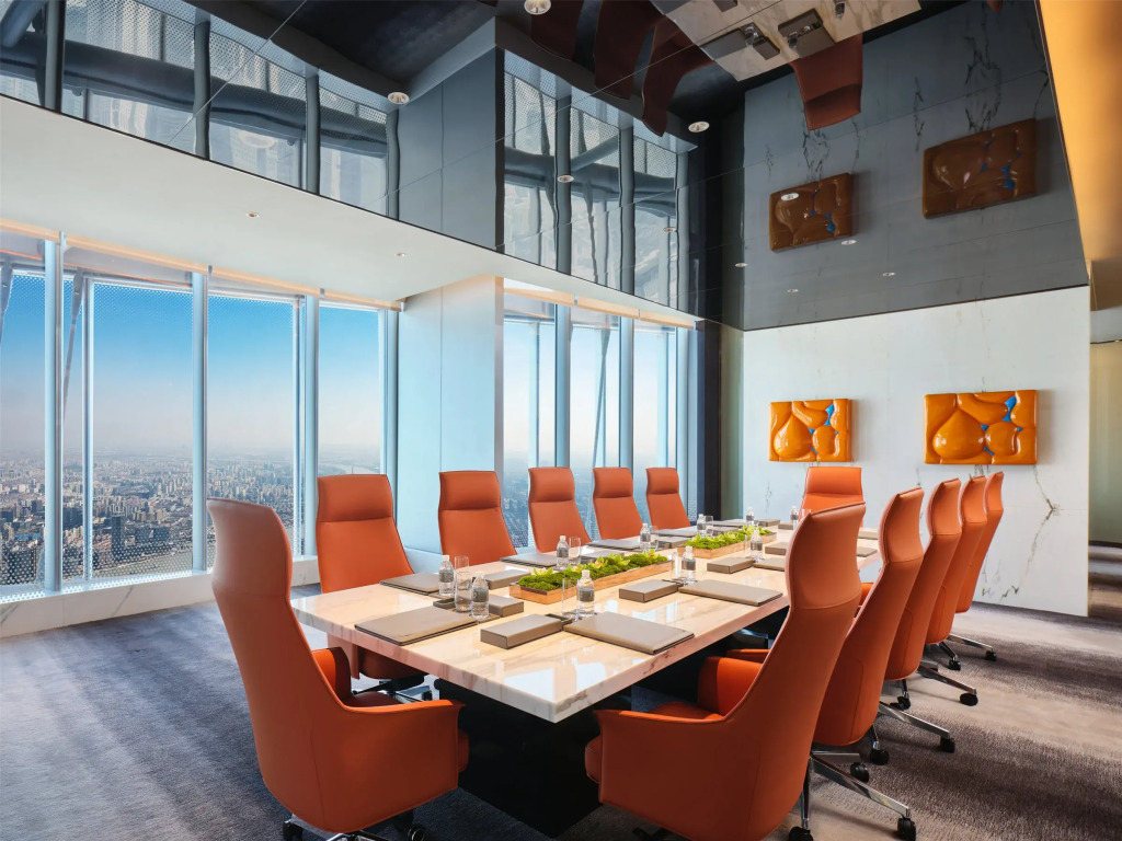 J Hotel, Shanghai Tower