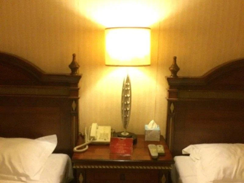 Tianjin Xiangjiang Holiday Hotel