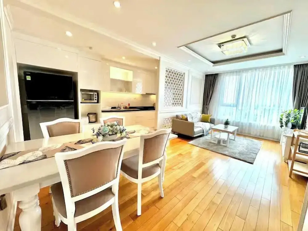 Vivian Boutique Leman Luxury Residence