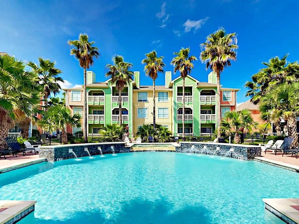 7000 Seawall Blvd Condo Unit 336 by RedAwning