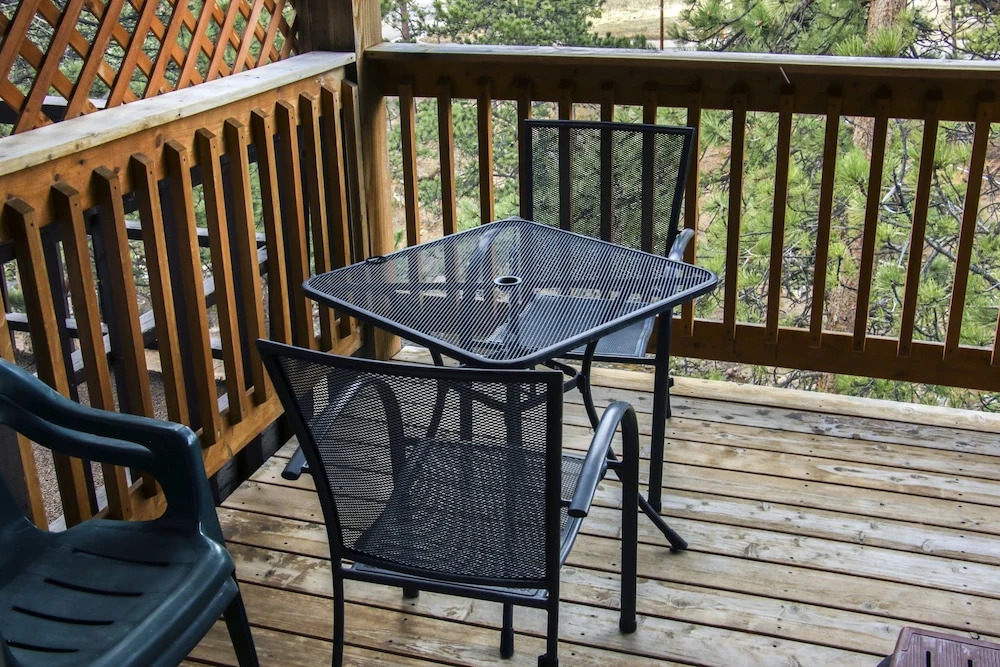 Fawn Valley Inn: 300 1 Bedroom Condo