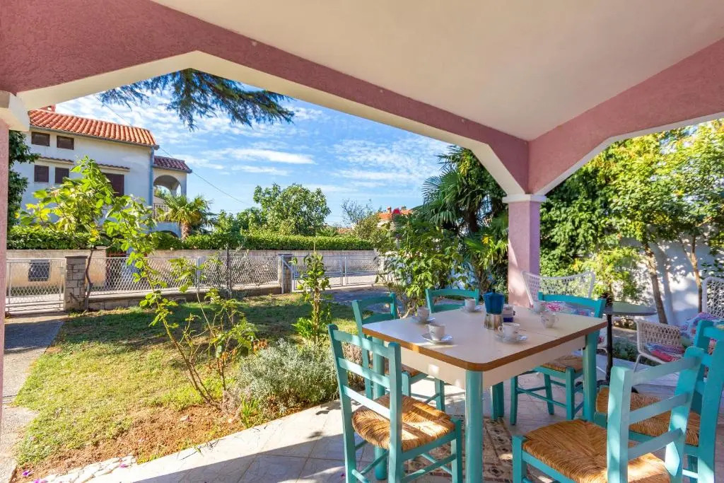 Medulin Pink House Tanja