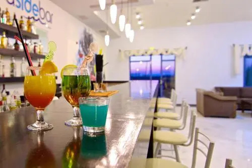 Aparthotel 4 Stars Adelianos Kampos
