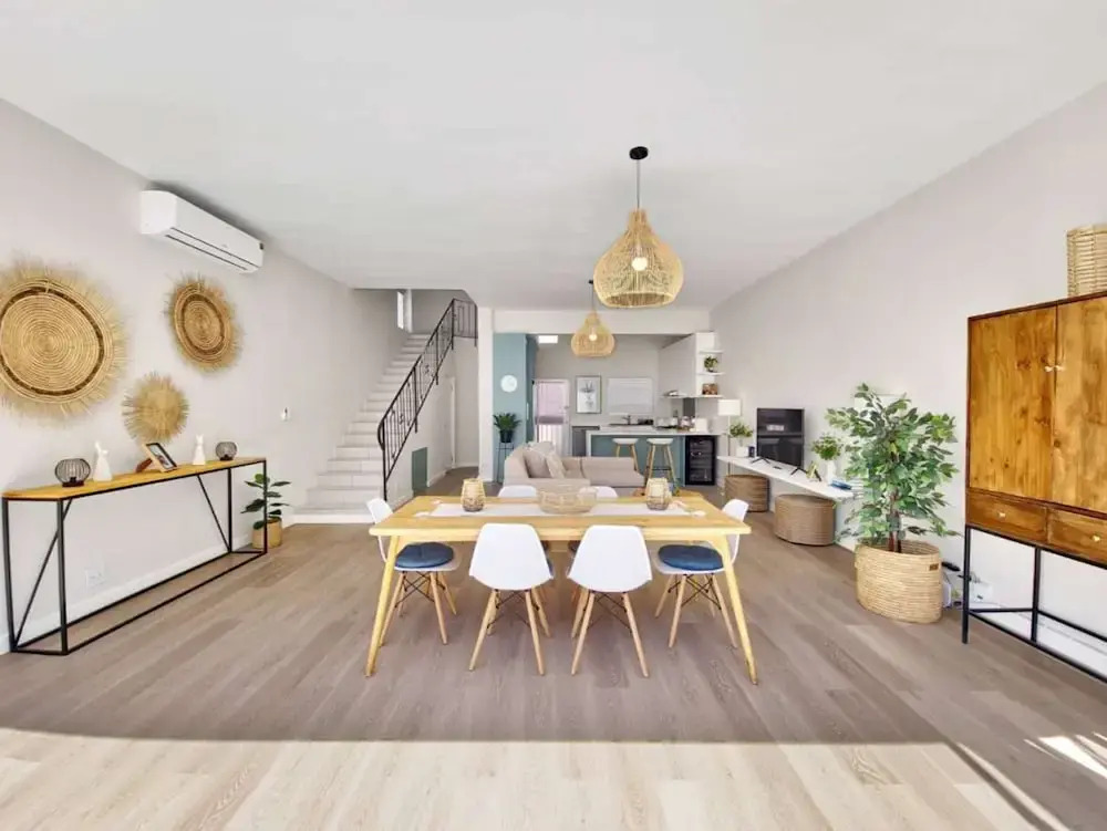 Lovely 3 Bedroom Apartments