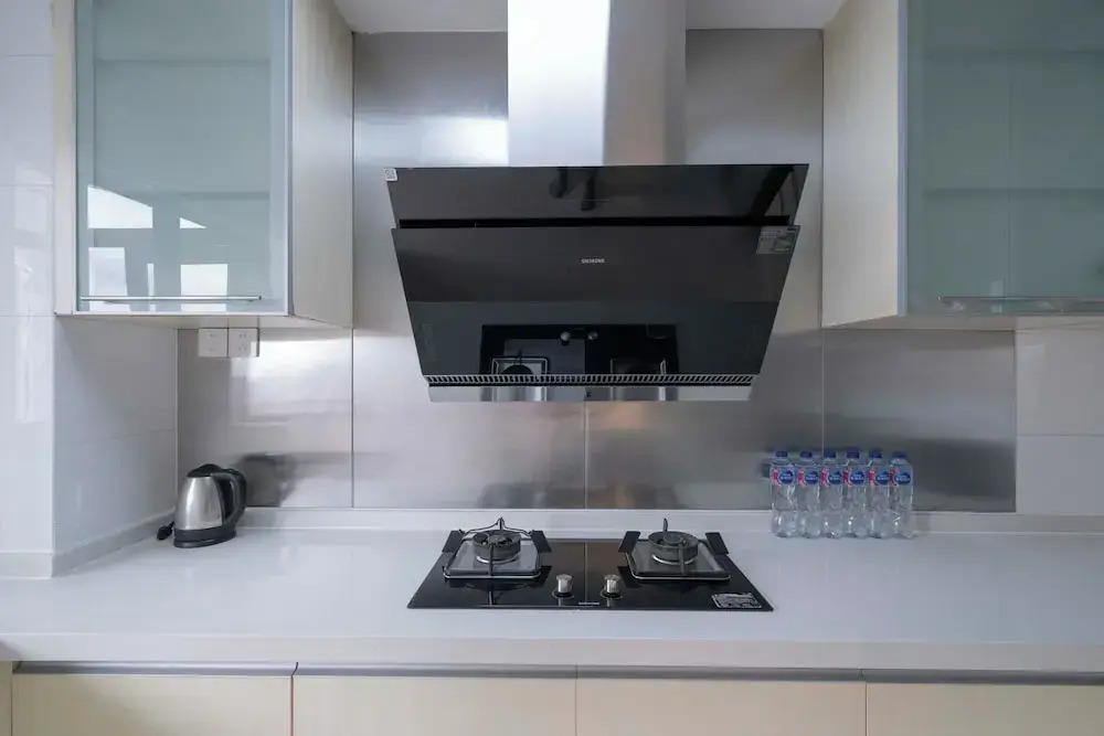 Tyms Spacious 3BR 2BA APT  Laishi Di