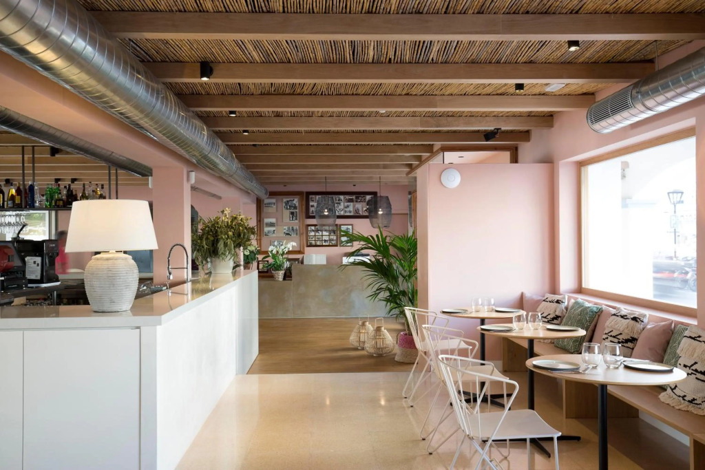 Hostal la Savina