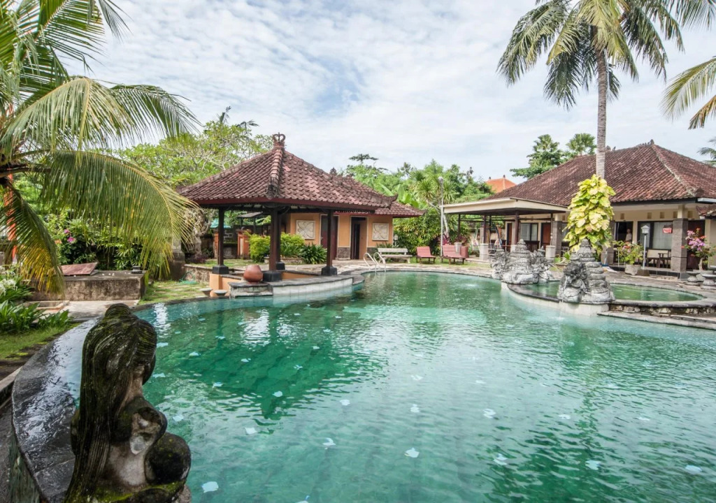 Dewi Sinta Hotel and Restaurant