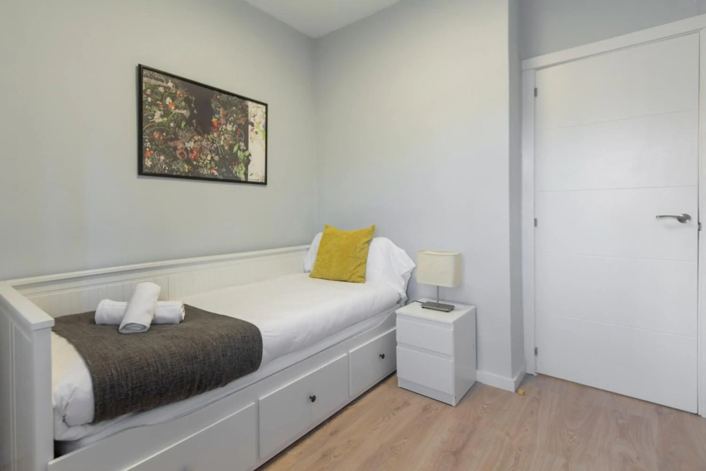 Dobo Rooms Oña