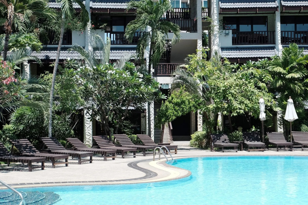 White House Resort