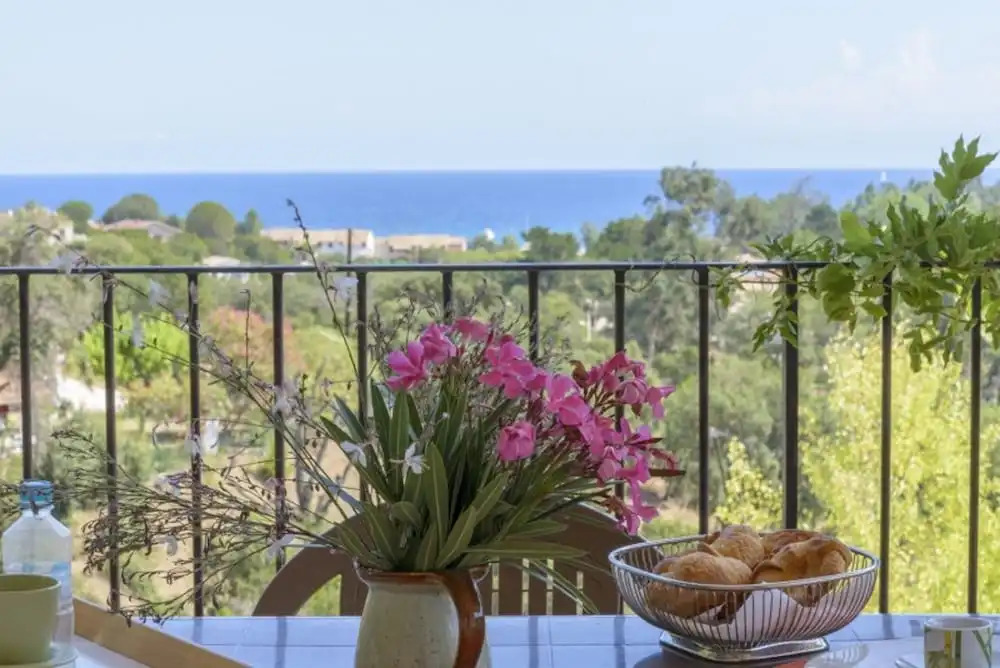 House With 2 Bedrooms in Favone, With Wonderful sea View, Furnished Ga