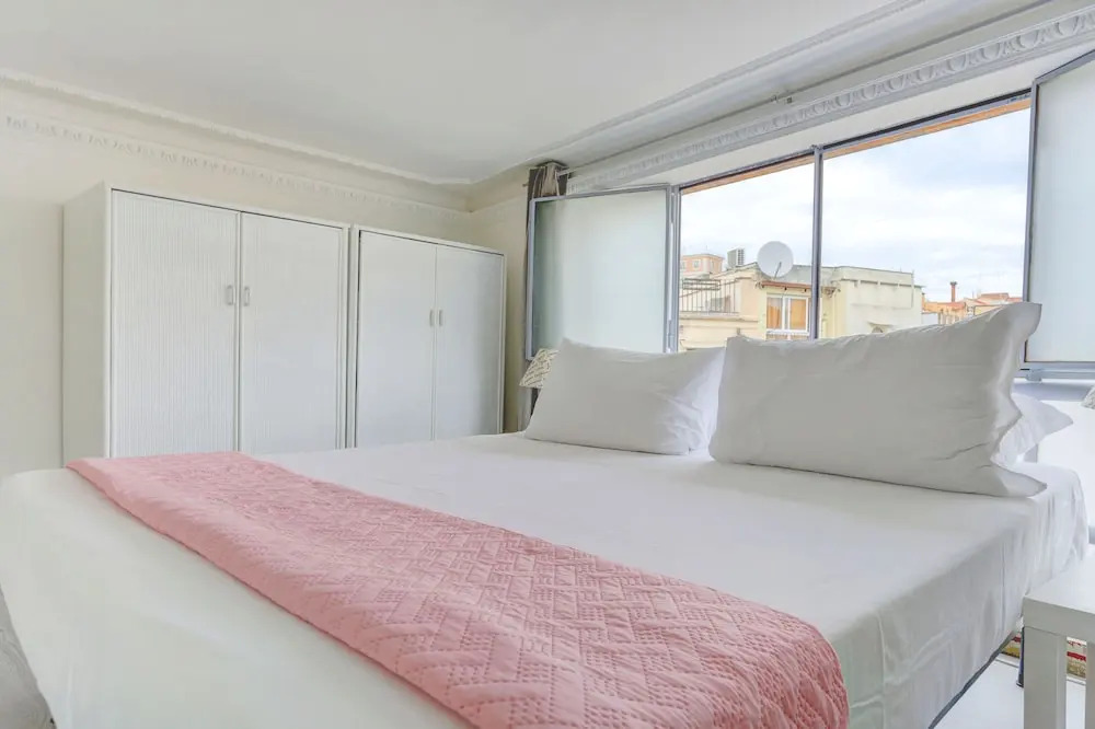 LOFT CAPOCCI 37 - Home and More