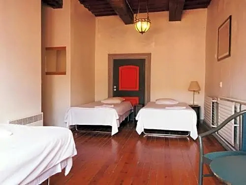 Uus 3 Residence