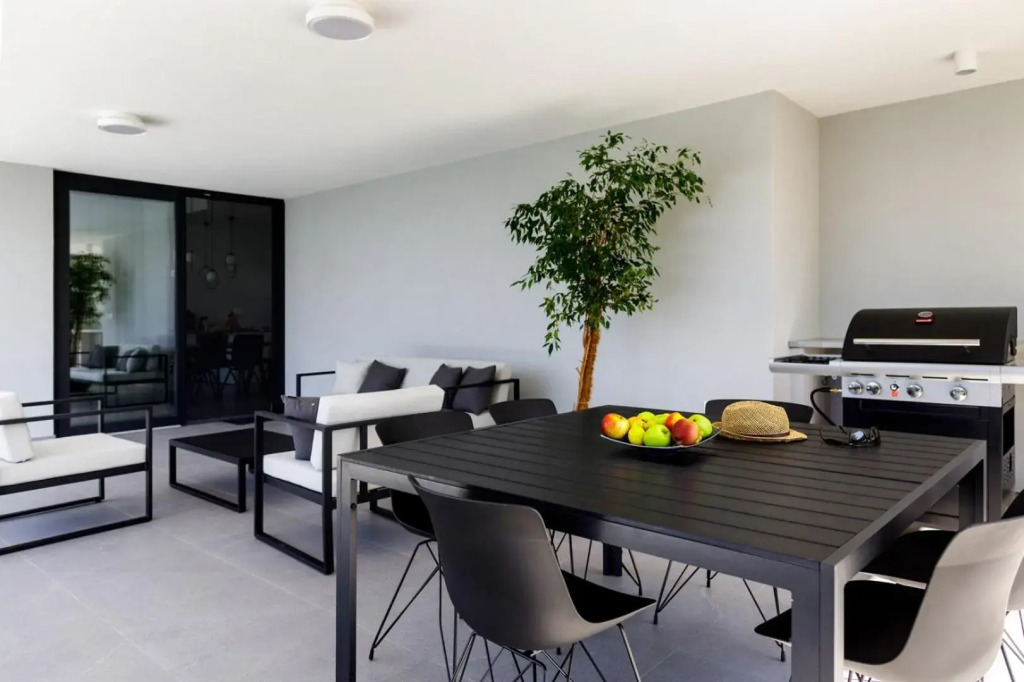 Modern Villa Elia with 40sqm heated pool, 3 bedrooms, and Split city views