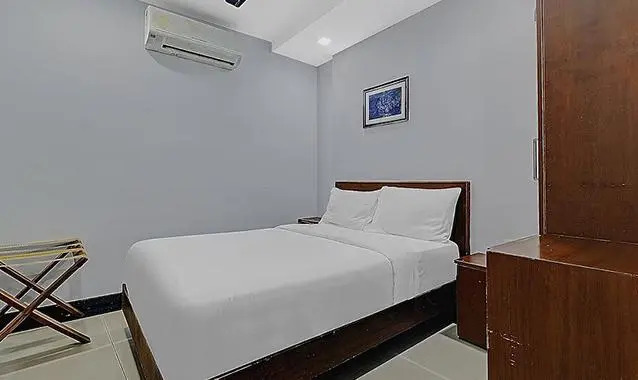 FabHotel Stratford