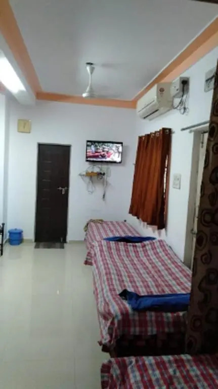 Sankalp Dormitory by WB Inn