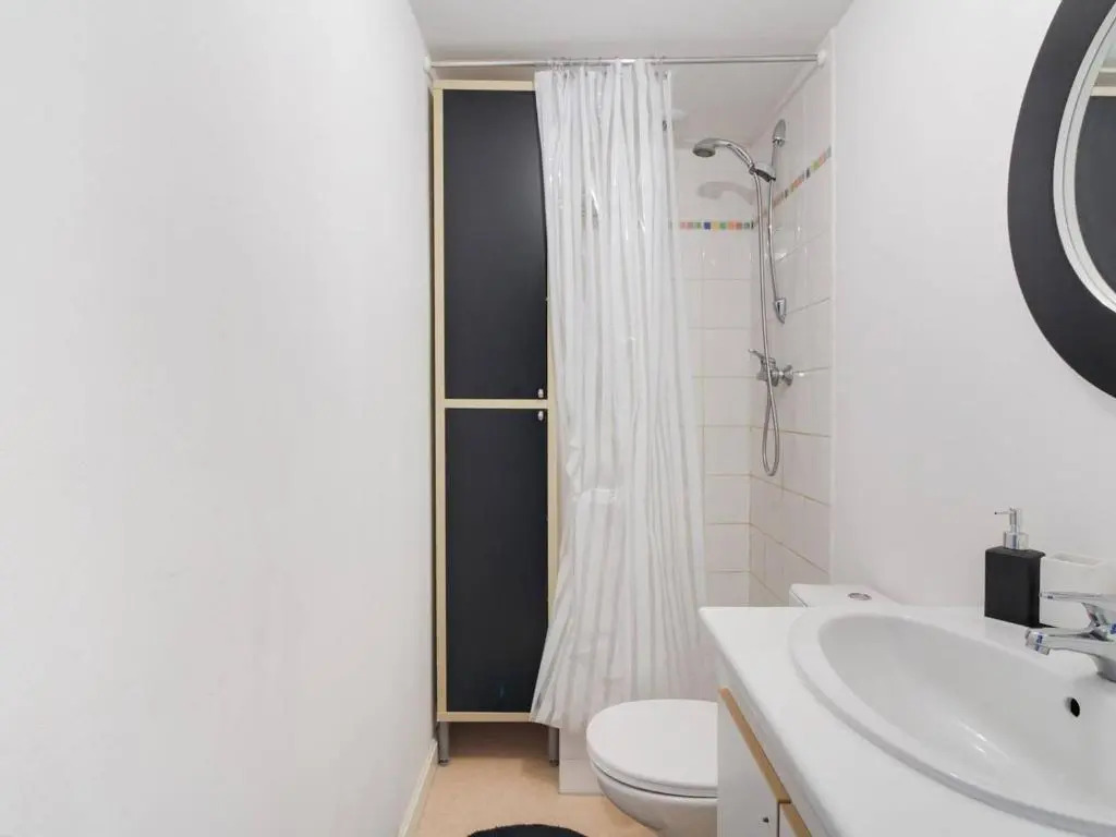 Appartement Cauterets, 2 pièces, 6 personnes - FR-1-401-145
