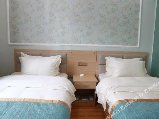 Chennong Eco Hotel