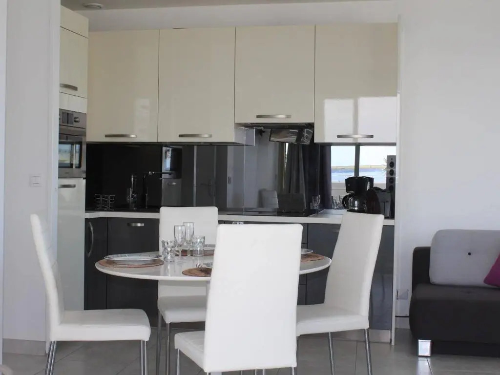 Appartement Villeneuve-Loubet, 3 pièces, 4 personnes - FR-1-252A-11