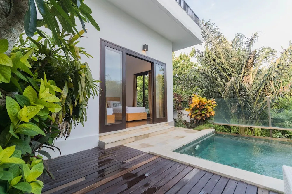 Villa Jade by Maheswara