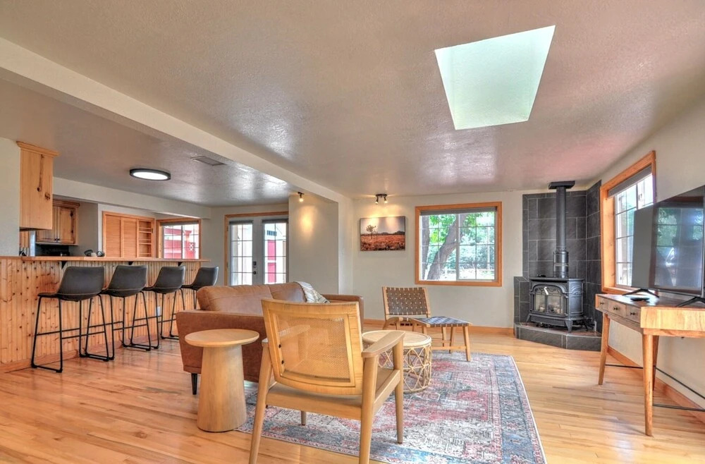 Casita Overlooking Horizon 2 Bedroom Home