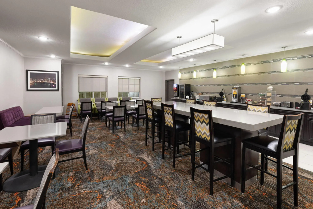 La Quinta by Wyndham Kyle - Austin South