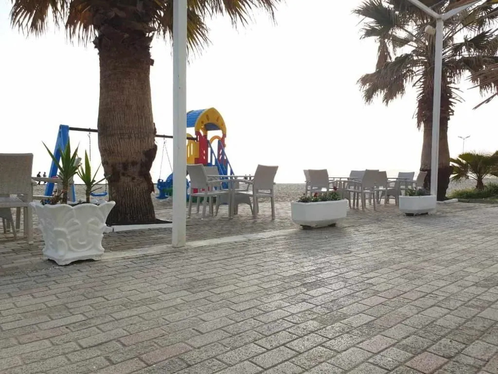 Perandor Beach