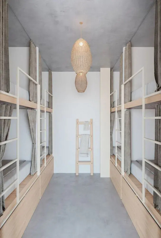 Oostel Smart Hostel