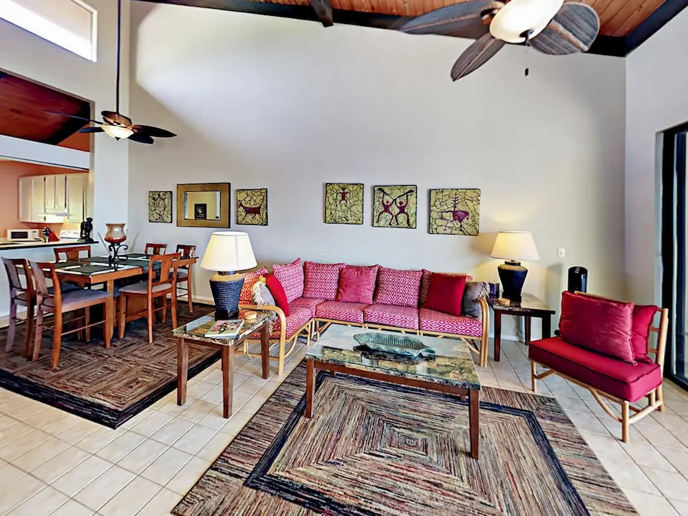 Unobstructed Oceanfront! 2br + Loft W/ Lanai, Pool 2 Bedroom Condo
