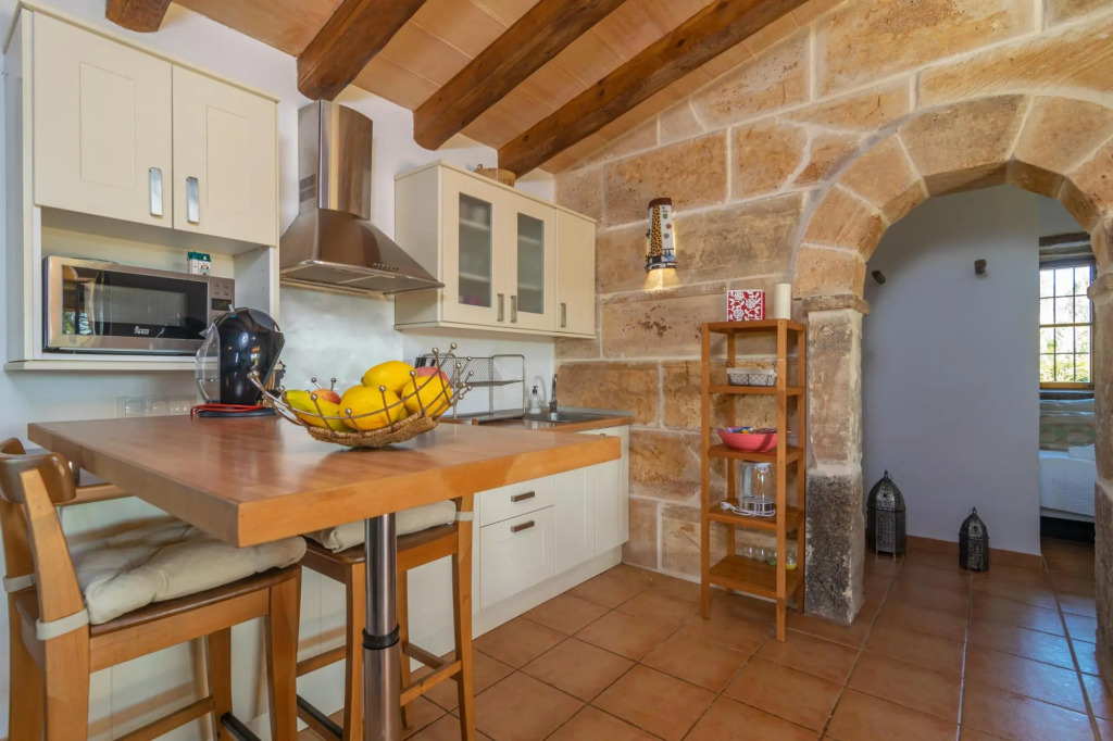 CAN GREVER - Charming country house with private pool. Ideal for couples. Free WIFI.